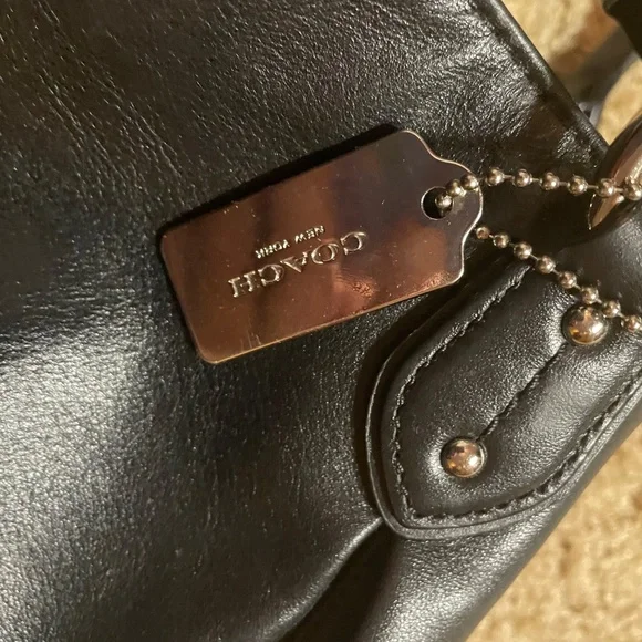 Coach 3 compartment shoulder bag - Picture 14 of 16